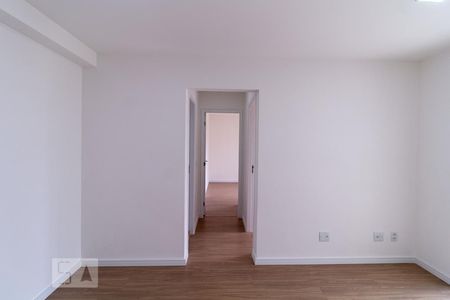 Sala de apartamento para alugar com 2 quartos, 59m² em Vila Ema, São Paulo