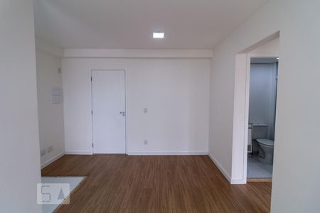 Sala de apartamento para alugar com 2 quartos, 59m² em Vila Ema, São Paulo