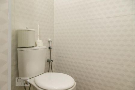 Casa à venda com 120m², 4 quartos e 2 vagasBanheiro