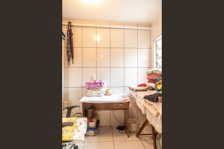 Casa à venda com 120m², 4 quartos e 2 vagasQuarto de Serviço