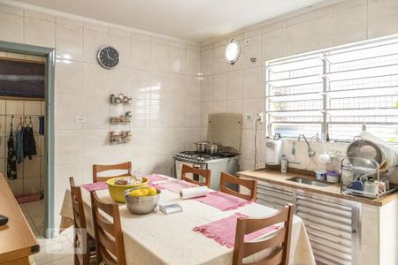 Casa à venda com 120m², 4 quartos e 2 vagasCozinha