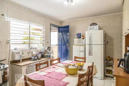Casa à venda com 120m², 4 quartos e 2 vagasCozinha