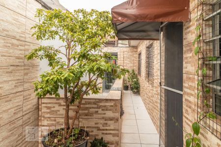 Casa à venda com 120m², 4 quartos e 2 vagasQuintal