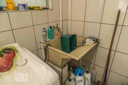 Casa à venda com 120m², 4 quartos e 2 vagasÁrea de Serviço