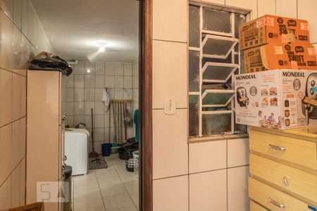Casa à venda com 120m², 4 quartos e 2 vagasQuarto de Serviço