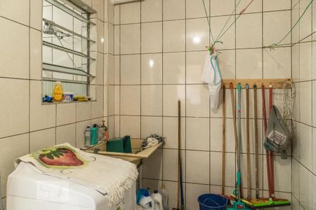 Casa à venda com 120m², 4 quartos e 2 vagasÁrea de Serviço