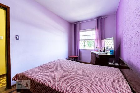 Casa à venda com 200m², 3 quartos e 3 vagas Casa à venda com 200m², 3 quartos e 3 vagasQuarto 1