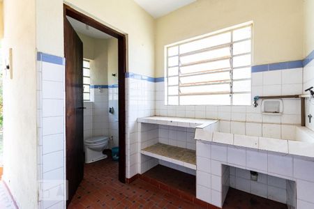 Casa à venda com 200m², 3 quartos e 3 vagas Casa à venda com 200m², 3 quartos e 3 vagasEdícula