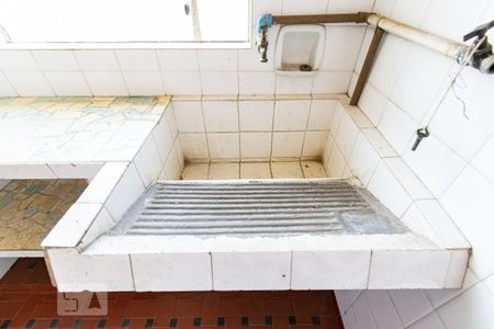 Casa à venda com 200m², 3 quartos e 3 vagas Casa à venda com 200m², 3 quartos e 3 vagasEdícula