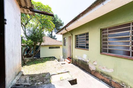Casa à venda com 200m², 3 quartos e 3 vagas Casa à venda com 200m², 3 quartos e 3 vagasQuintal