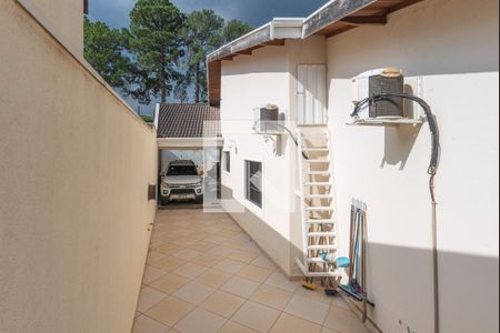 Casa à venda com 200m², 3 quartos e 3 vagas Casa à venda com 200m², 3 quartos e 3 vagasQuintal