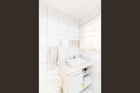 Apartamento à venda com 60m², 2 quartos e 1 vaga Apartamento à venda com 60m², 2 quartos e 1 vagaBanheiro