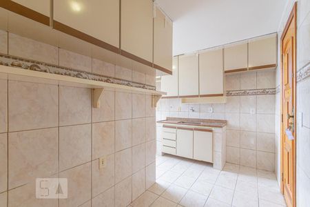 Apartamento à venda com 77m², 2 quartos e 1 vagaCozinha