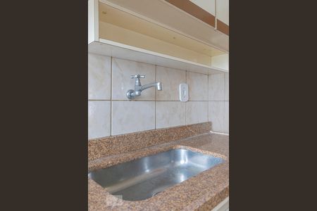 Apartamento à venda com 77m², 2 quartos e 1 vagaCozinha - Pia