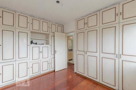 Apartamento à venda com 77m², 2 quartos e 1 vagaQuarto 2