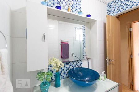 Apartamento à venda com 78m², 2 quartos e 2 vagas Apartamento à venda com 78m², 2 quartos e 2 vagasBanheiro