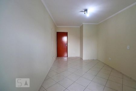 Casa à venda com 106m², 2 quartos e 2 vagasSuíte 2