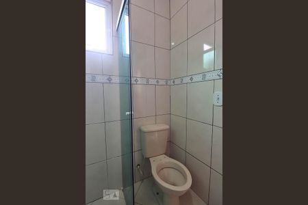 Casa à venda com 106m², 2 quartos e 2 vagasBanheiro da Suíte 2