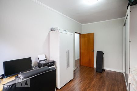 Casa à venda com 197m², 3 quartos e 4 vagasQuarto 2
