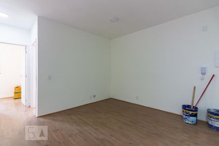 Sala de apartamento para alugar com 2 quartos, 40m² em Presidente Altino, Osasco
