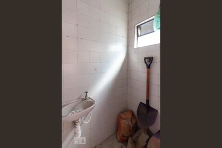 Casa à venda com 133m², 4 quartos e 1 vagaEdícula - Banheiro