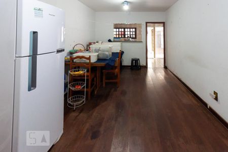 Casa à venda com 133m², 4 quartos e 1 vagaCopa