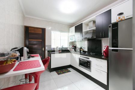 Casa à venda com 180m², 3 quartos e 2 vagasCozinha - Armários