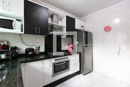 Casa à venda com 180m², 3 quartos e 2 vagasCozinha - Armários