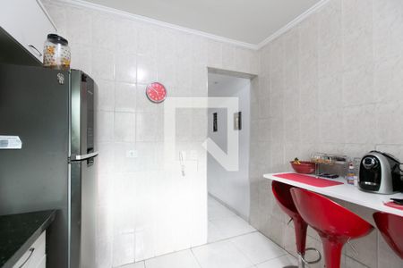 Casa à venda com 180m², 3 quartos e 2 vagasCozinha - Armários