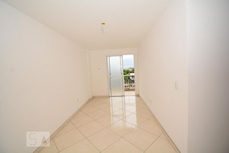 Sala de apartamento para alugar com 2 quartos, 62m² em Váz Lobo, Rio de Janeiro