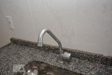 Apartamento para alugar com 48m², 2 quartos e sem vagaCozinha e Área de Serviço - Torneira