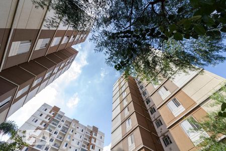 Apartamento à venda com 61m², 3 quartos e 1 vaga Apartamento à venda com 61m², 3 quartos e 1 vagaFachada