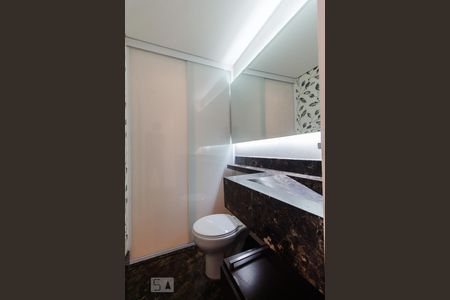 Apartamento à venda com 61m², 3 quartos e 1 vaga Apartamento à venda com 61m², 3 quartos e 1 vagaBanheiro