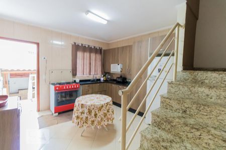 Casa à venda com 120m², 3 quartos e 3 vagas Casa à venda com 120m², 3 quartos e 3 vagasCozinha