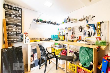 Casa à venda com 420m², 3 quartos e 4 vagasDepósito