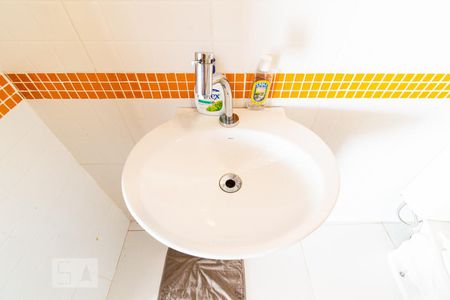 Casa à venda com 420m², 3 quartos e 4 vagasBanheiro