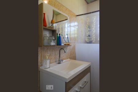 Casa à venda com 144m², 2 quartos e sem vaga Casa à venda com 144m², 2 quartos e sem vagaBanheiro 2