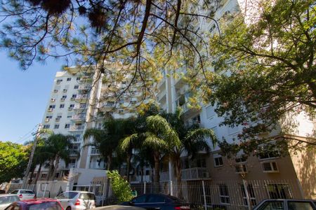 Apartamento à venda com 90m², 3 quartos e 2 vagasFachada