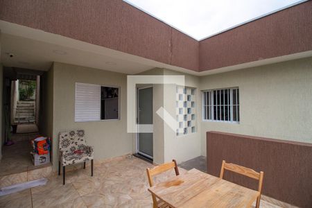 Casa à venda com 234m², 4 quartos e 2 vagasEntrada