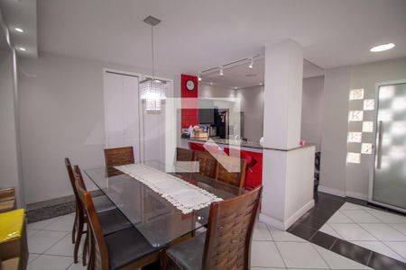 Casa à venda com 234m², 4 quartos e 2 vagasCopa