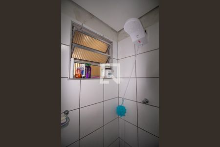 Casa à venda com 234m², 4 quartos e 2 vagasBanheiro 2