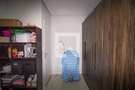 Casa à venda com 234m², 4 quartos e 2 vagasQuarto 4