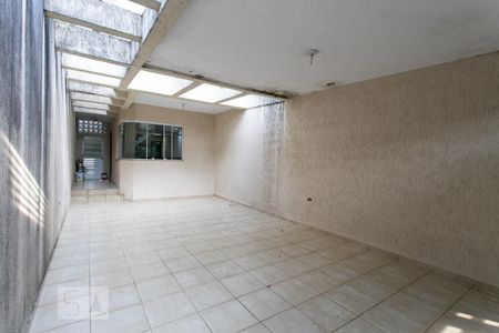 Casa à venda com 200m², 3 quartos e 4 vagas Casa à venda com 200m², 3 quartos e 4 vagasGaragem