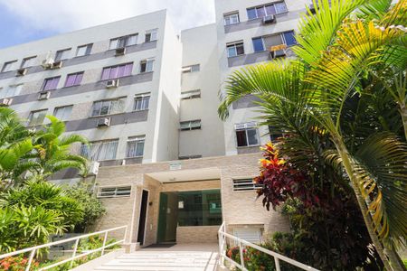 Apartamento à venda com 48m², 2 quartos e 1 vagaFachada do Bloco
