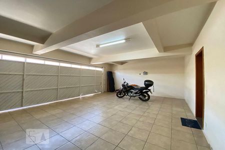 Casa à venda com 450m², 4 quartos e 3 vagasGaragem