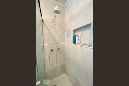 Casa à venda com 450m², 4 quartos e 3 vagasBox do Banheiro 2