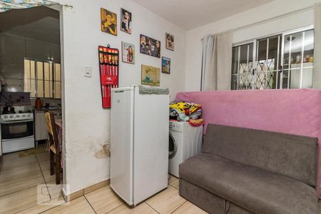 Casa à venda com 458m², 6 quartos e 2 vagas Casa à venda com 458m², 6 quartos e 2 vagasDormitório5