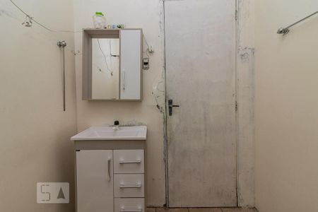 Casa à venda com 458m², 6 quartos e 2 vagas Casa à venda com 458m², 6 quartos e 2 vagasBanheiro