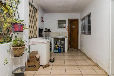 Casa à venda com 458m², 6 quartos e 2 vagas Casa à venda com 458m², 6 quartos e 2 vagasChurrasqueira