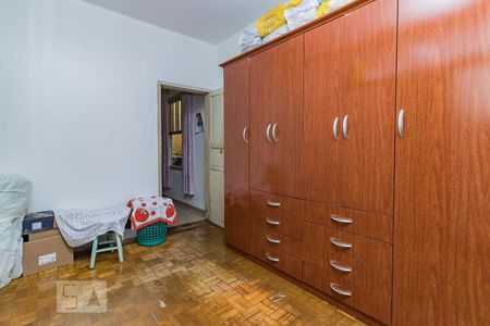 Casa à venda com 458m², 6 quartos e 2 vagas Casa à venda com 458m², 6 quartos e 2 vagasDormitório